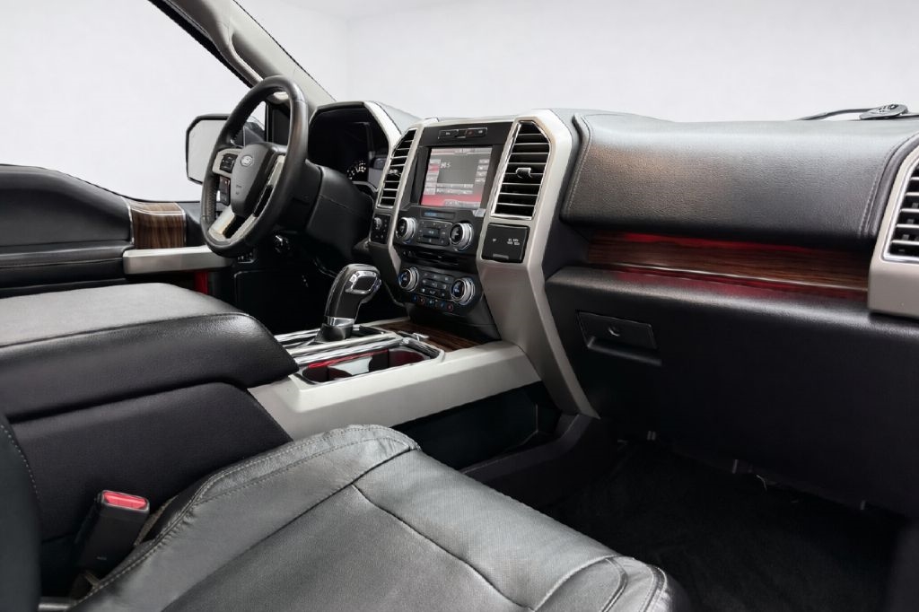 Ford F-150 XL SuperCrew 5.5-ft. Bed 4WD 2015