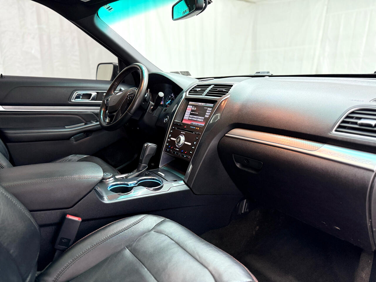 Ford Explorer Sport 4WD 2016