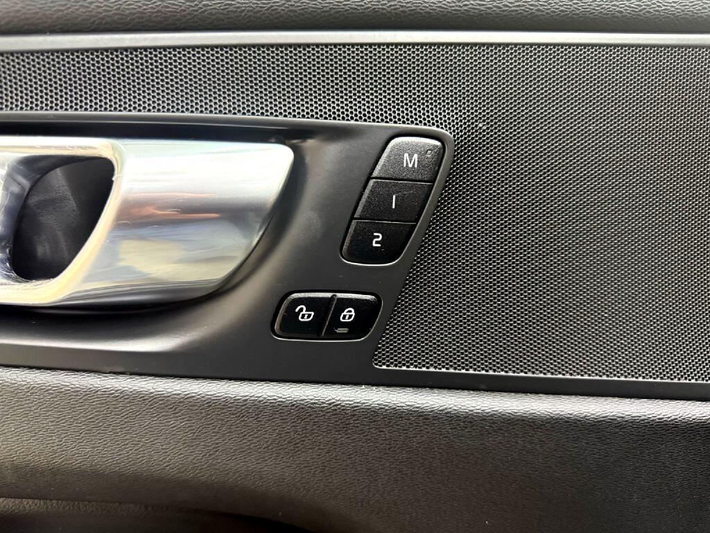 Volvo XC60 B5 Core AWD 2023