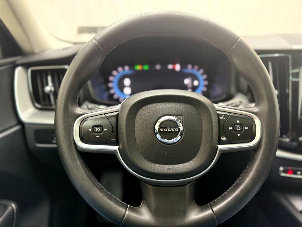 Volvo XC60 B5 Core AWD 2023