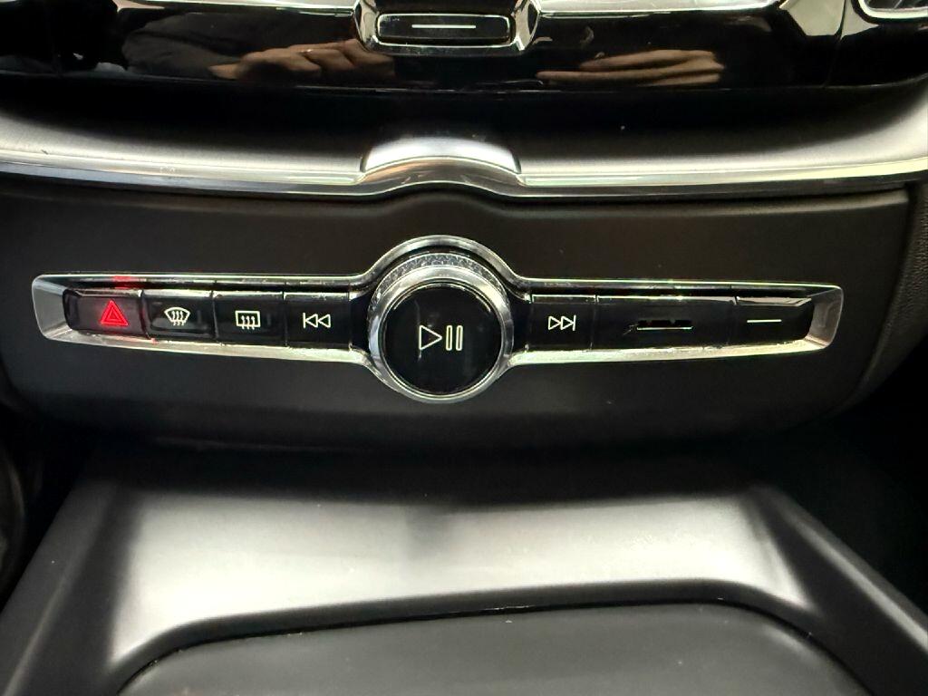 Volvo XC60 B5 Core AWD 2023