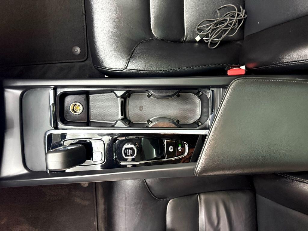 Volvo XC60 B5 Core AWD 2023