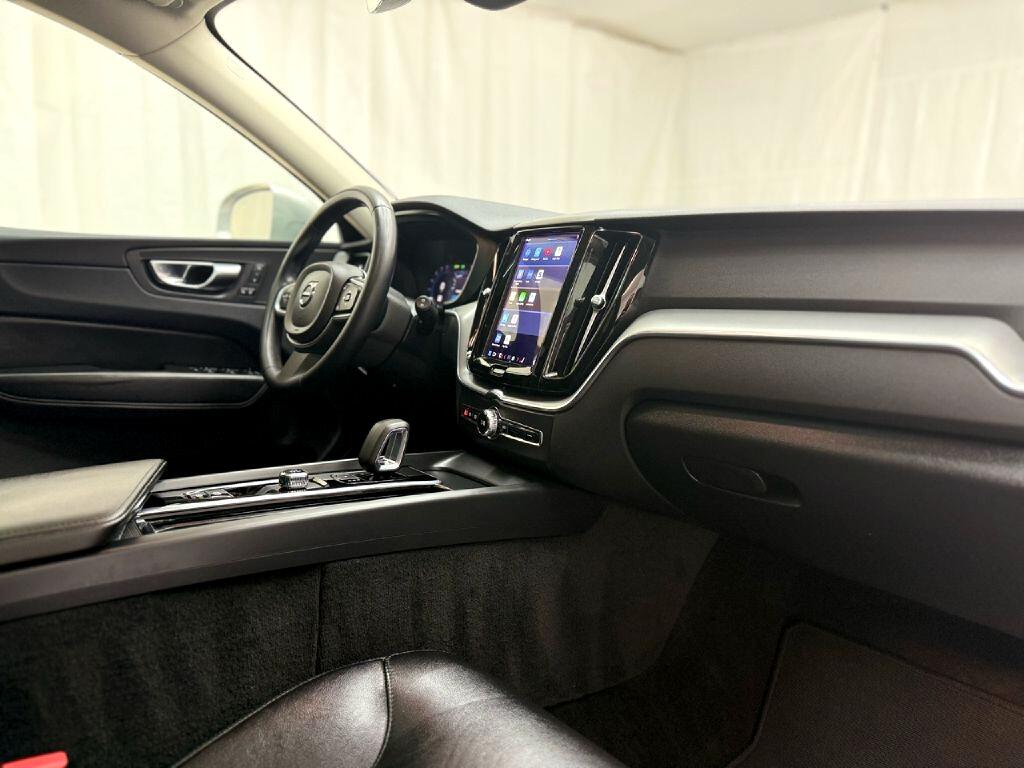 Volvo XC60 B5 Core AWD 2023
