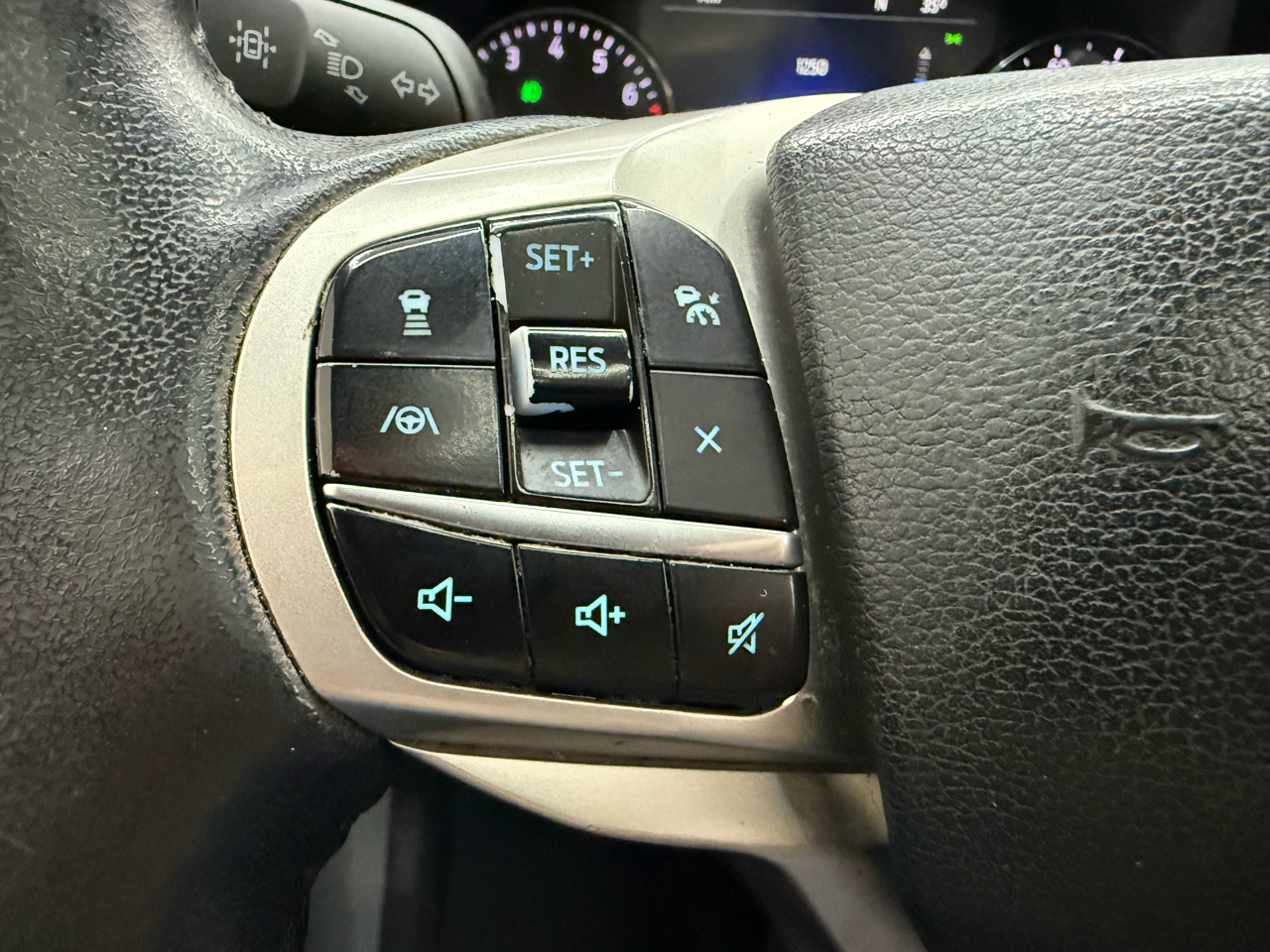 Ford Explorer XLT AWD 2021