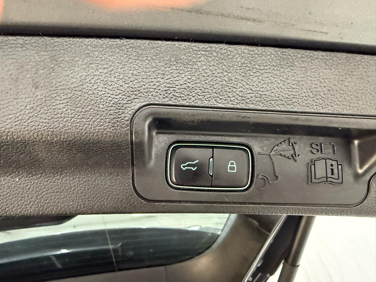 Ford Explorer XLT AWD 2021