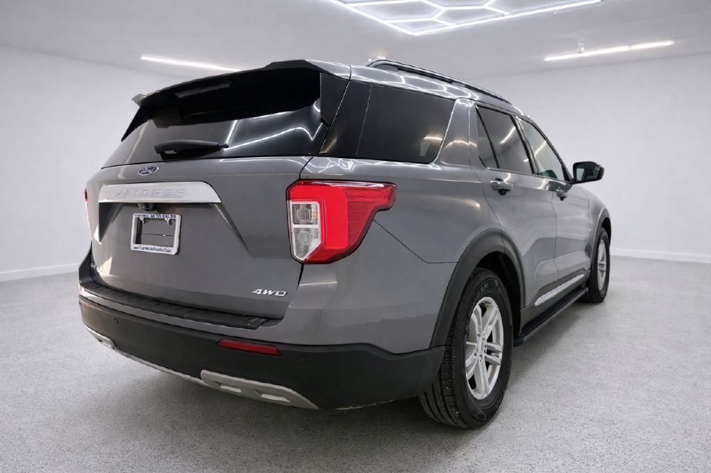 Ford Explorer XLT AWD 2021