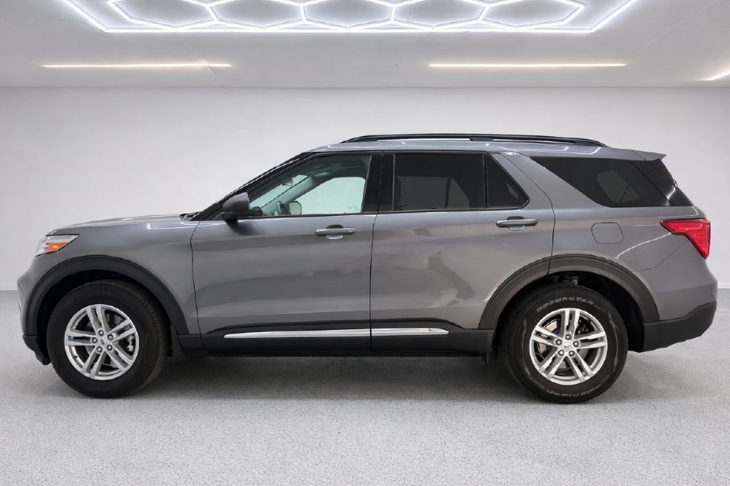 Ford Explorer XLT AWD 2021