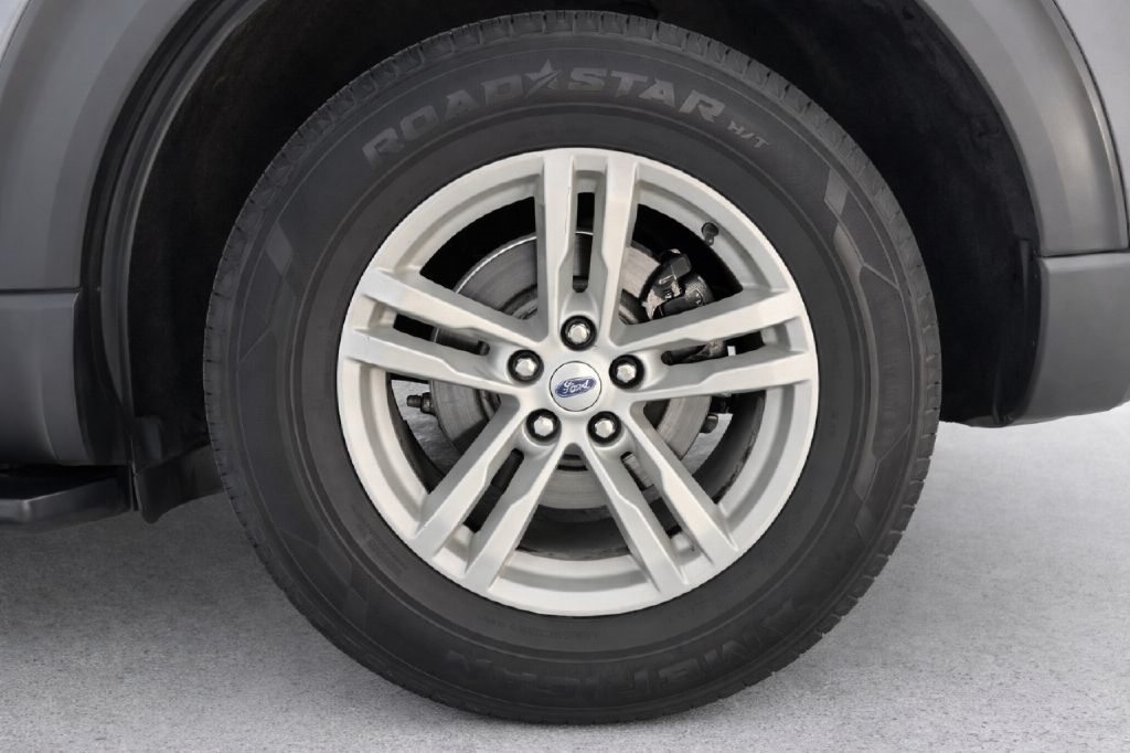 Ford Explorer XLT AWD 2021