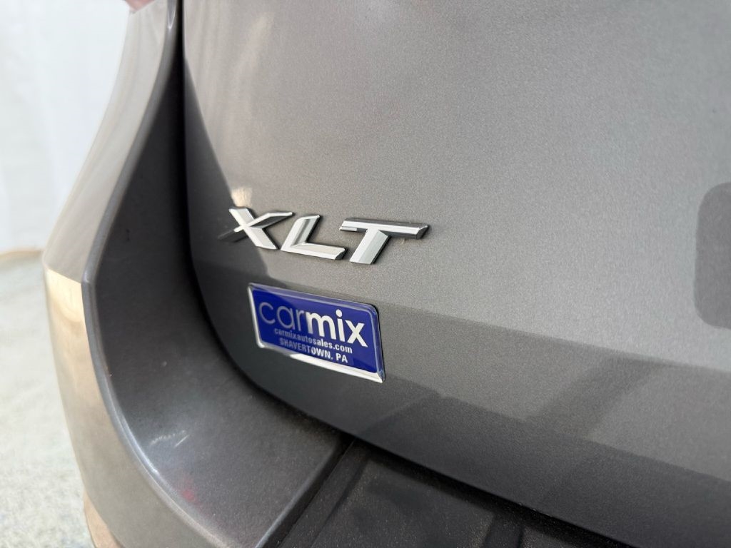 Ford Explorer XLT AWD 2021