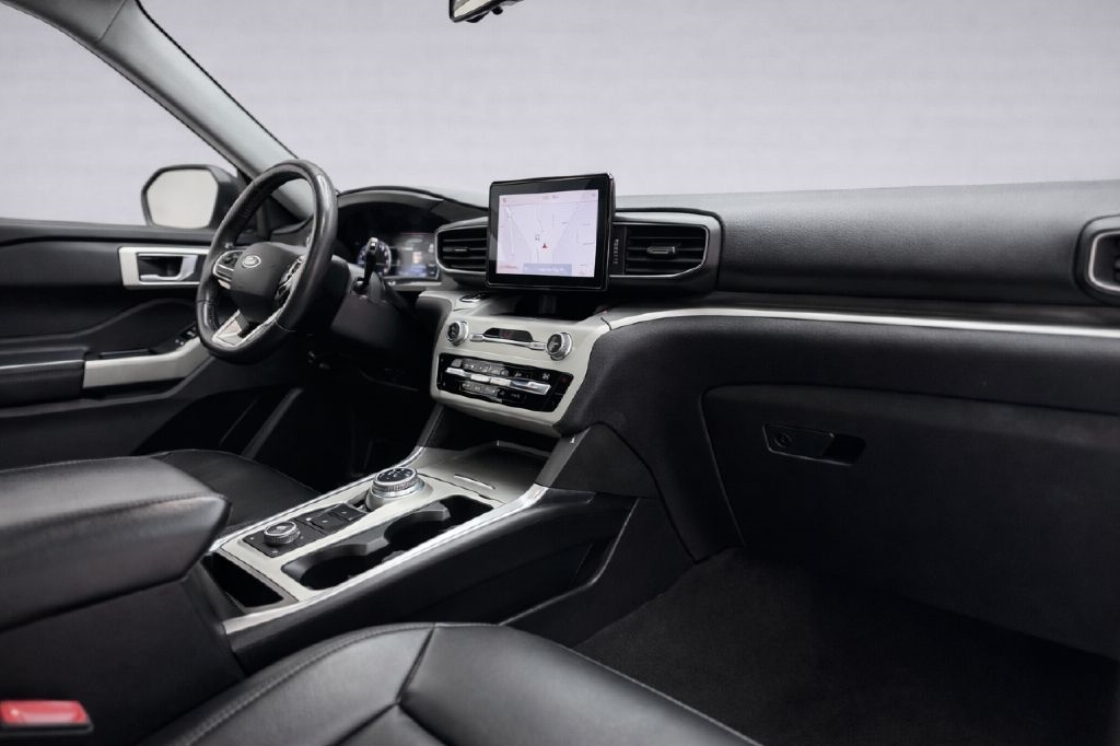 Ford Explorer XLT AWD 2021