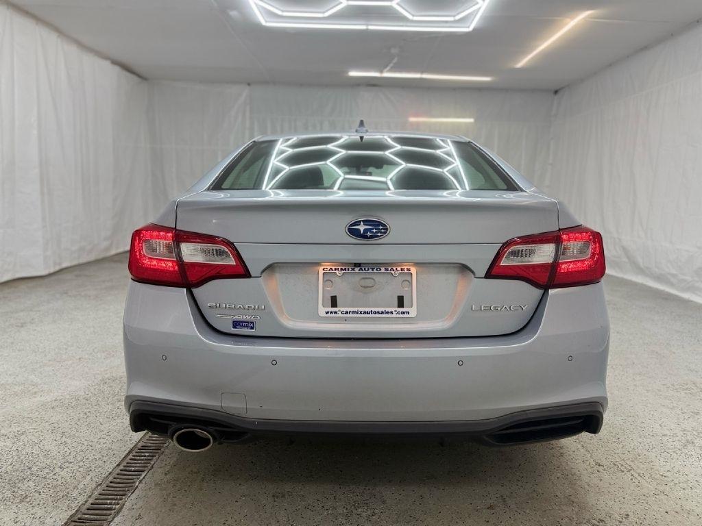 Subaru Legacy 2.5i Limited 2019