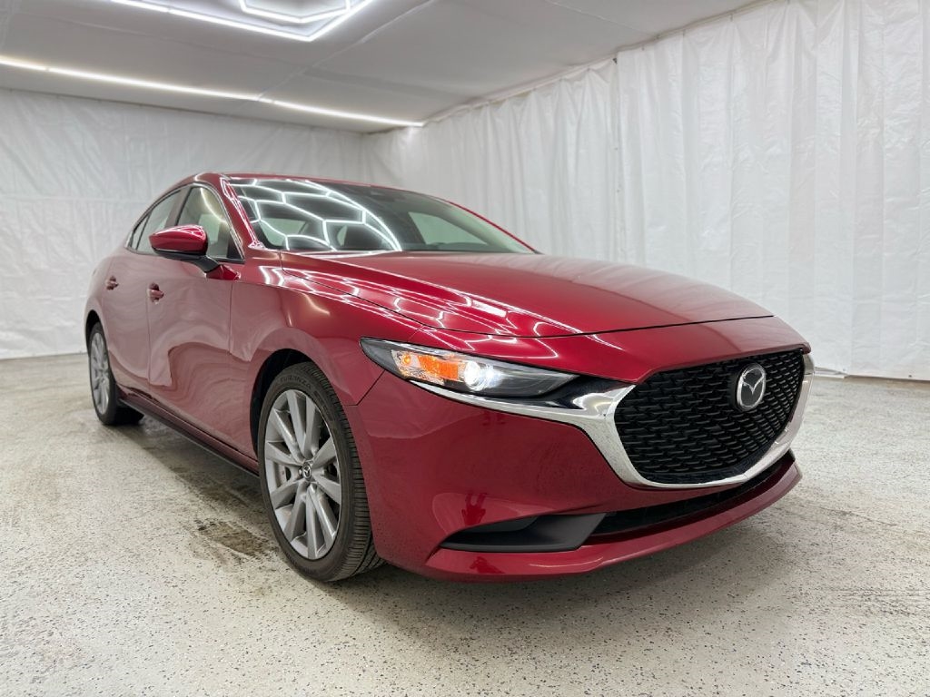 2022 Mazda MAZDA3 Select