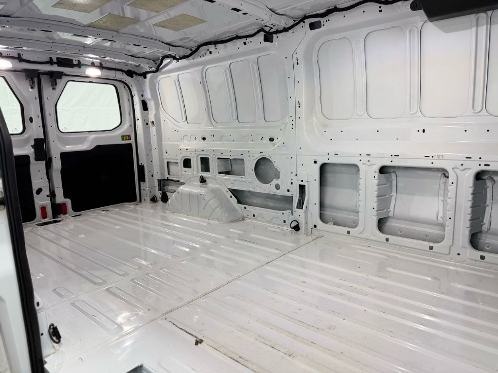 Ford Transit 150 Van Low Roof w/Sliding Pass. 148-in. WB 2019