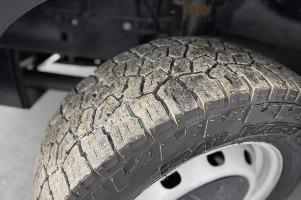 Ford Transit 150 Van Low Roof w/Sliding Pass. 148-in. WB 2019