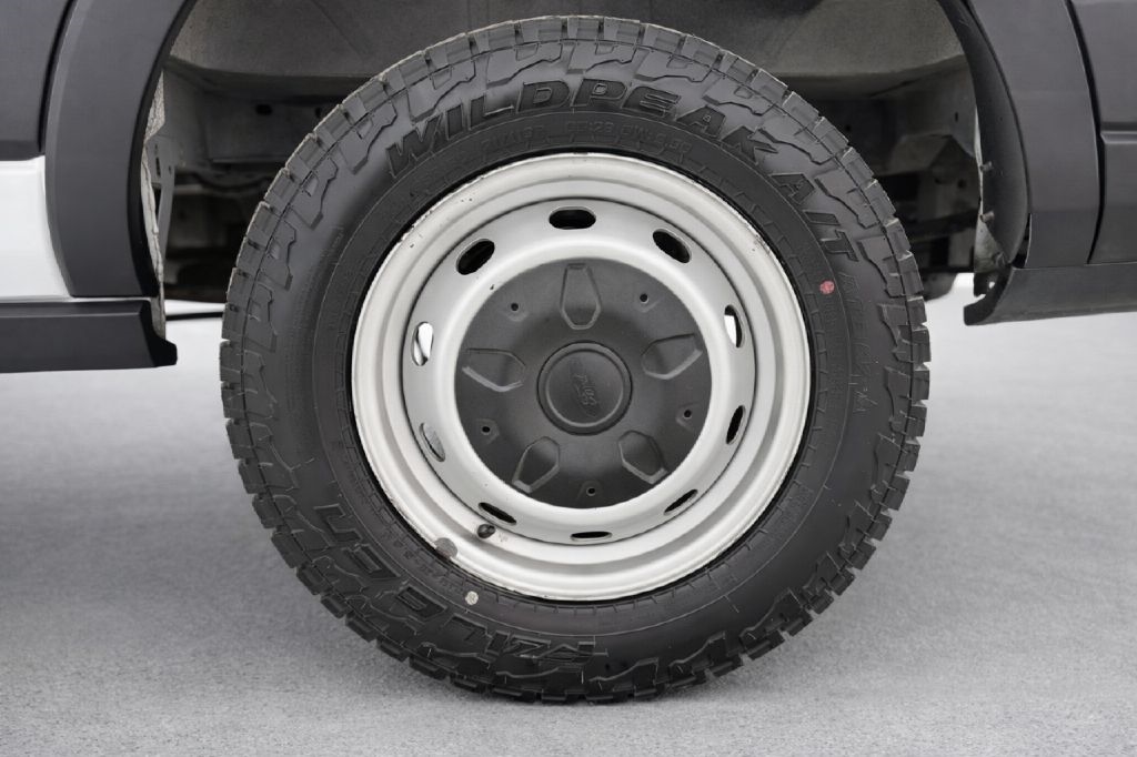 Ford Transit 150 Van Low Roof w/Sliding Pass. 148-in. WB 2019