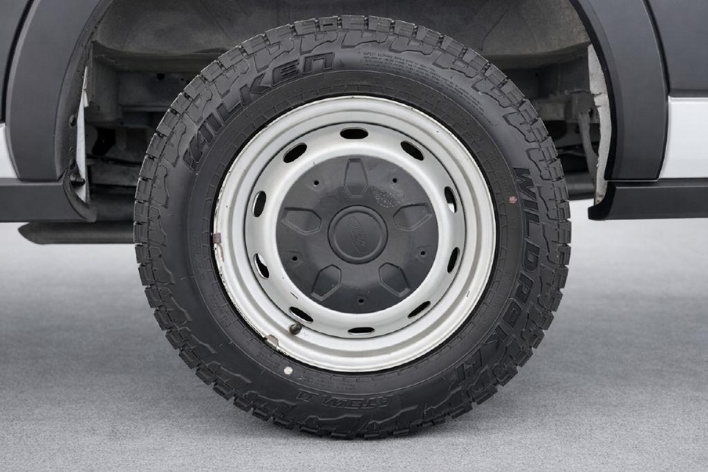 Ford Transit 150 Van Low Roof w/Sliding Pass. 148-in. WB 2019