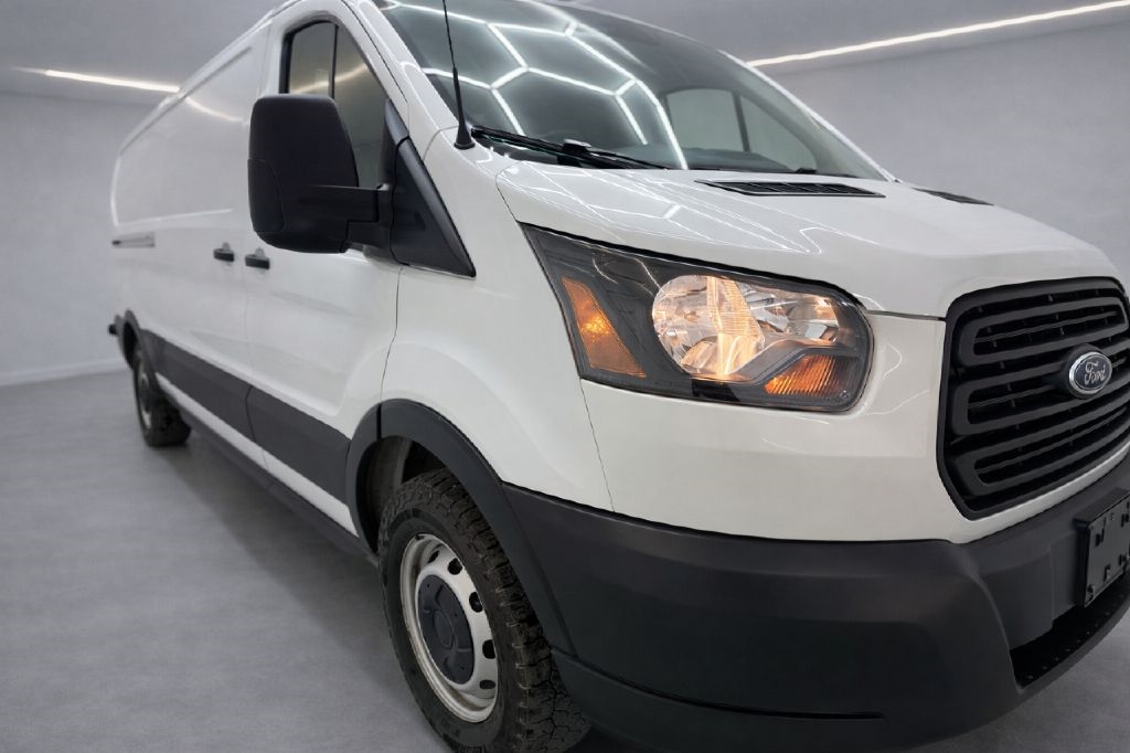 Ford Transit 150 Van Low Roof w/Sliding Pass. 148-in. WB 2019
