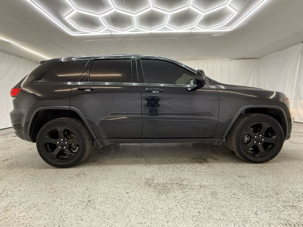 Jeep Grand Cherokee Laredo 4WD 2019
