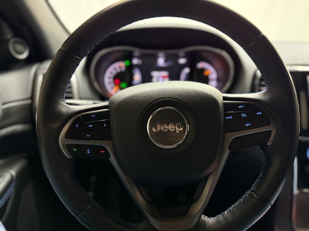 Jeep Grand Cherokee Laredo 4WD 2019