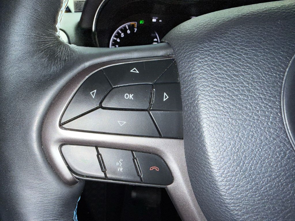 Jeep Grand Cherokee Laredo 4WD 2019