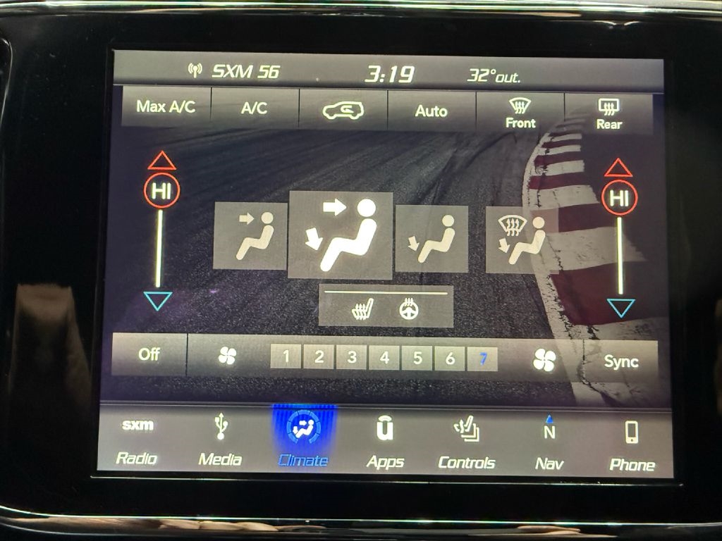 Jeep Grand Cherokee Laredo 4WD 2019