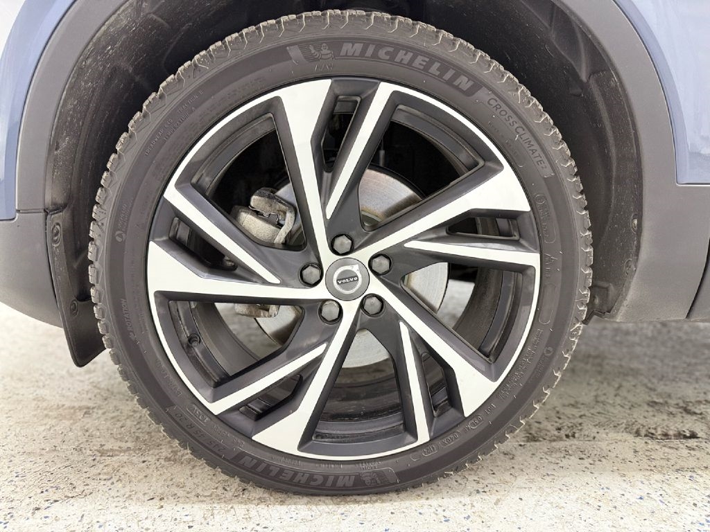 Volvo XC40 T5 R-Design AWD 2022