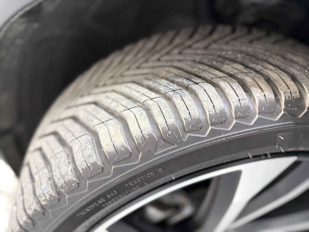 Volvo XC40 T5 R-Design AWD 2022