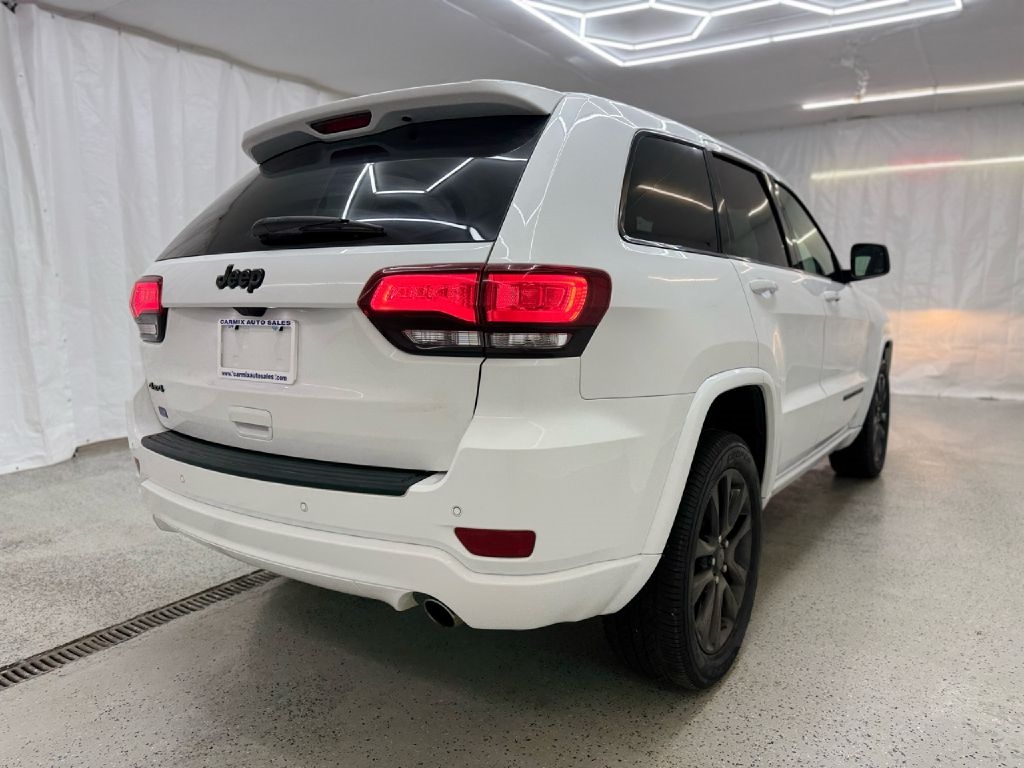 Jeep Grand Cherokee Laredo E 4WD 2021
