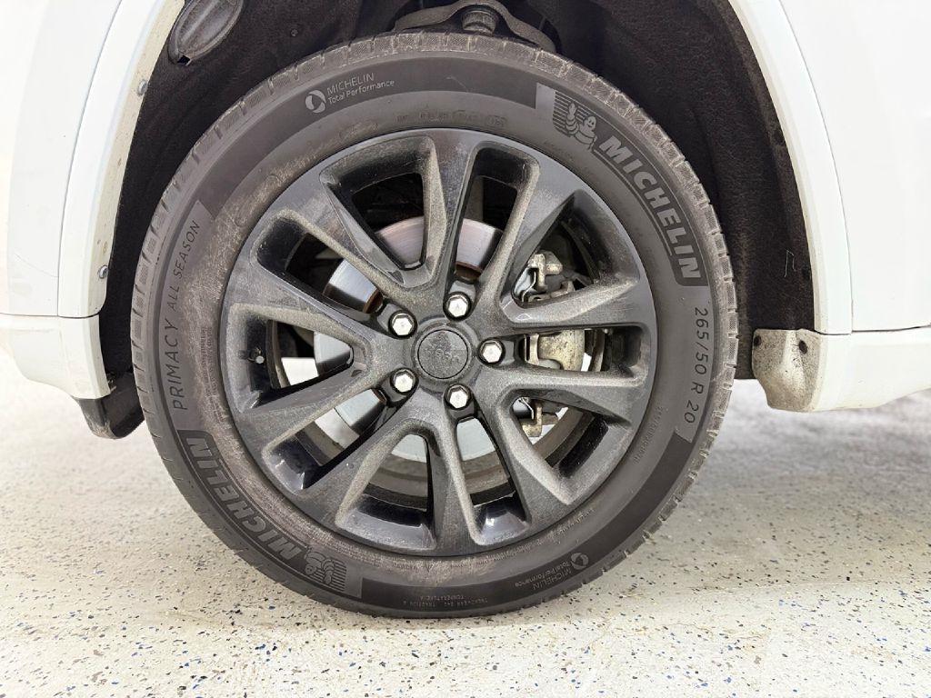 Jeep Grand Cherokee Laredo E 4WD 2021