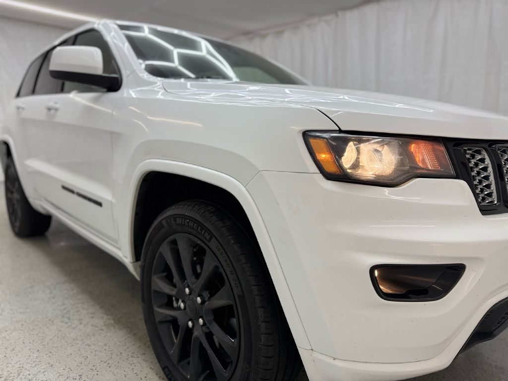 Jeep Grand Cherokee Laredo E 4WD 2021