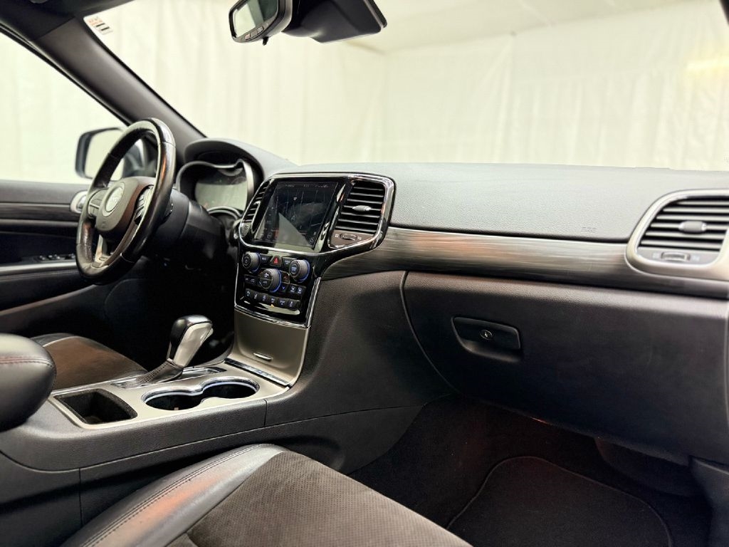 Jeep Grand Cherokee Laredo E 4WD 2021