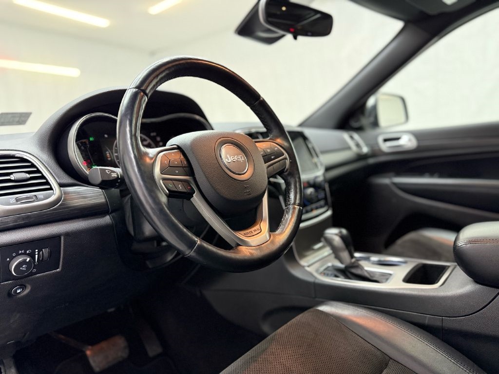 Jeep Grand Cherokee Laredo E 4WD 2021