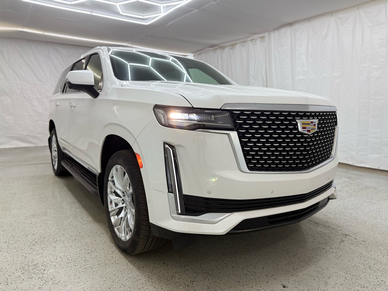 Cadillac Escalade Premium Luxury AWD 2021