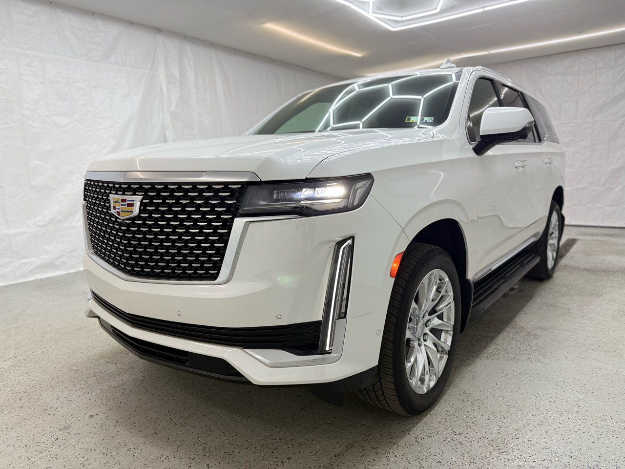 Cadillac Escalade Premium Luxury AWD 2021