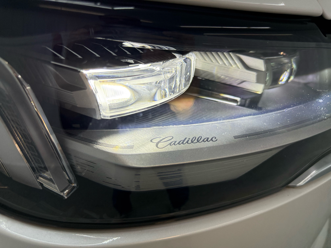 Cadillac Escalade Premium Luxury AWD 2021