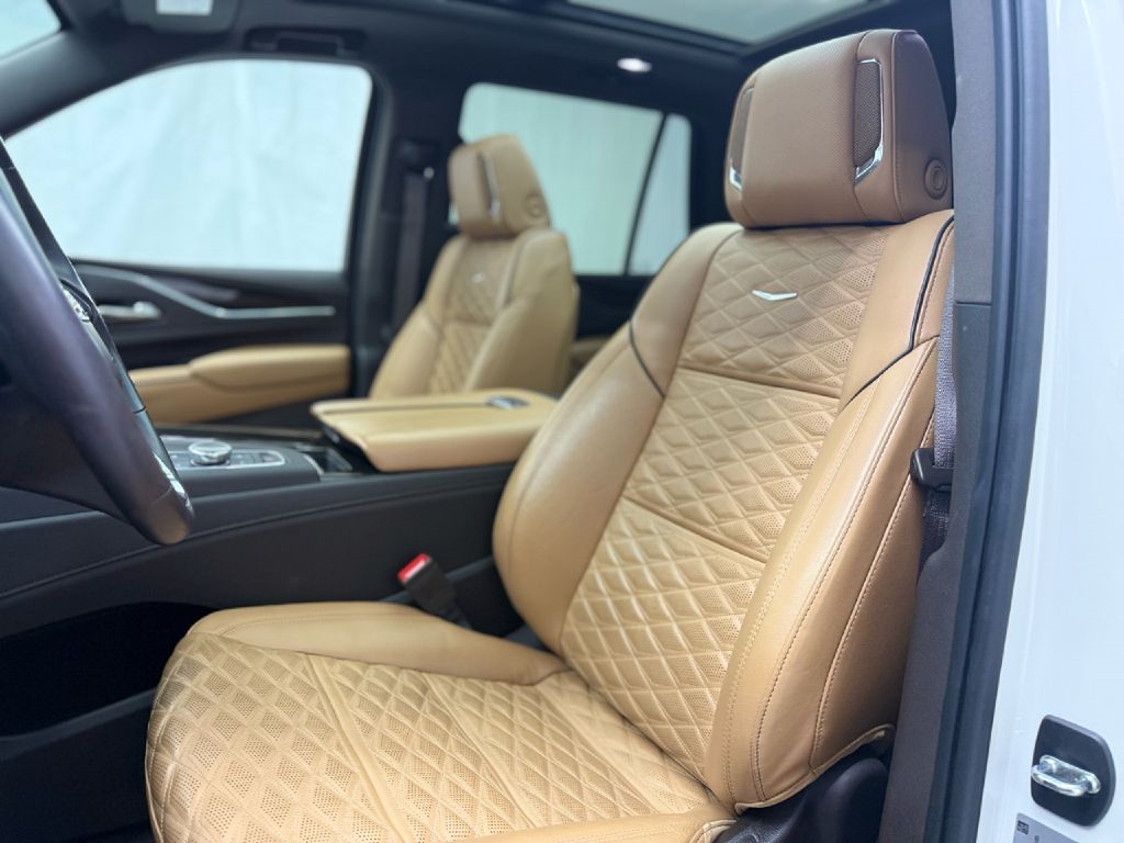 Cadillac Escalade Premium Luxury AWD 2021