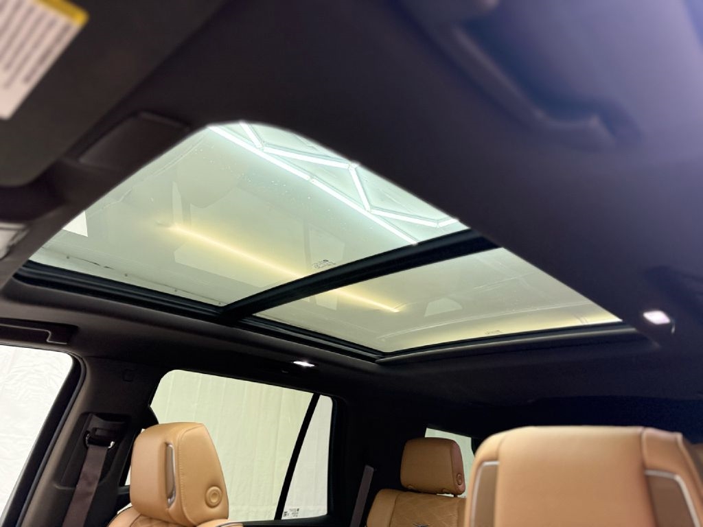 Cadillac Escalade Premium Luxury AWD 2021