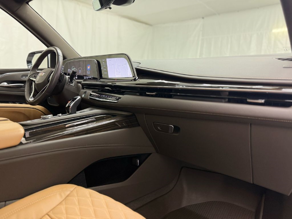 Cadillac Escalade Premium Luxury AWD 2021