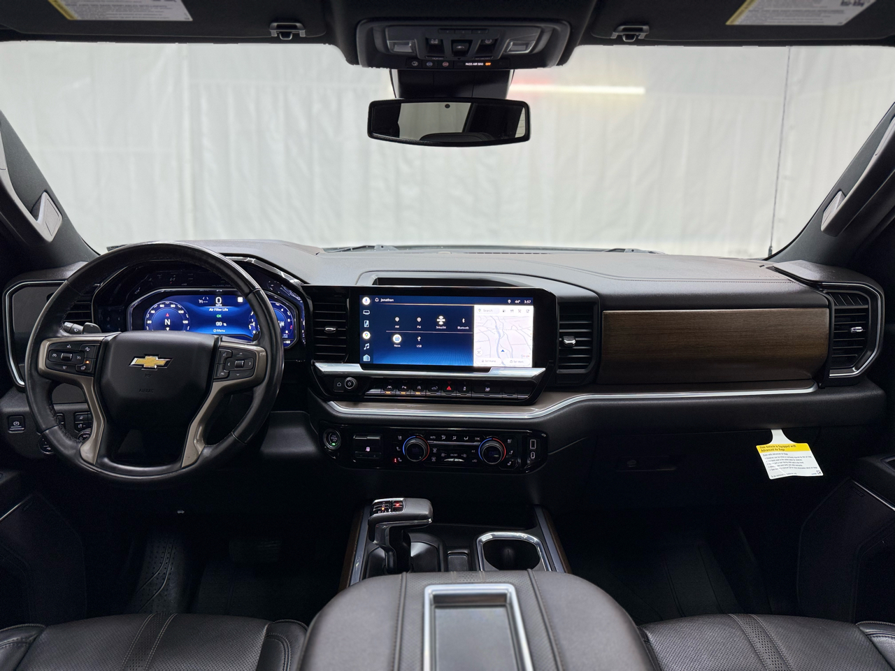 Chevrolet Silverado 1500 High Country Crew Cab 4WD 2022