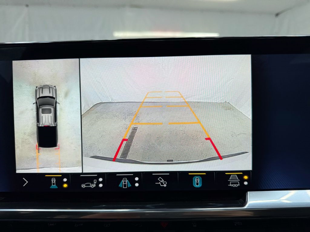 Chevrolet Silverado 1500 High Country Crew Cab 4WD 2022