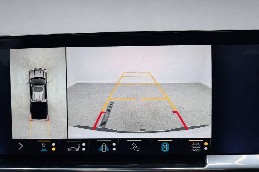 Chevrolet Silverado 1500 High Country Crew Cab 4WD 2022