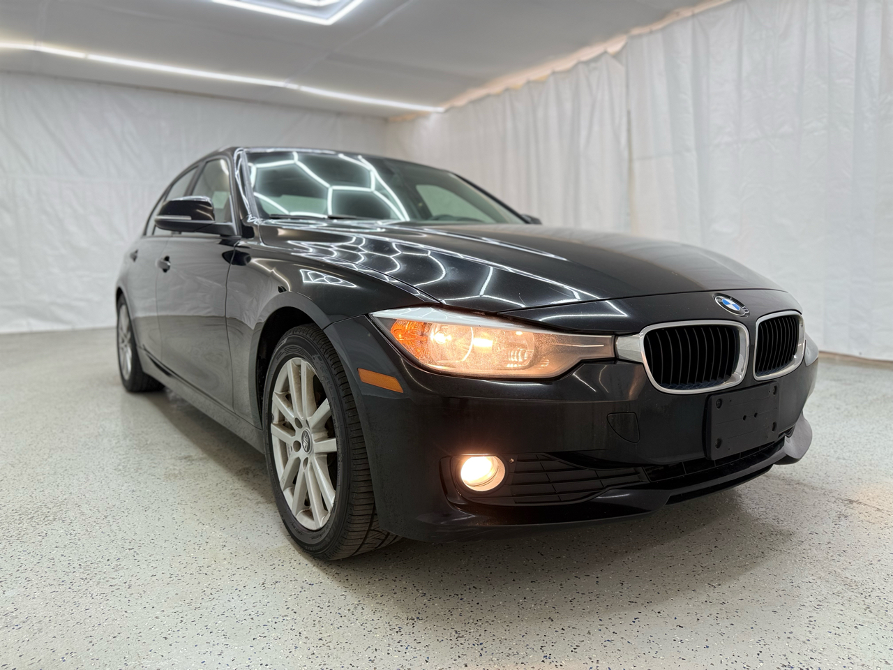 2013 BMW 3-Series 320i Sedan