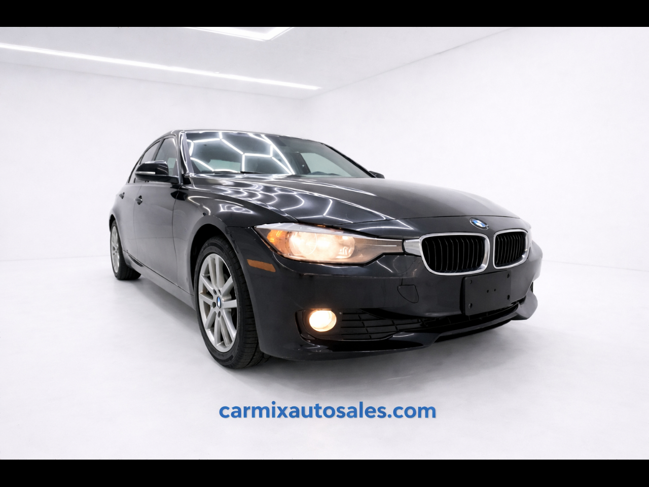 2013 BMW 3-Series 320i Sedan