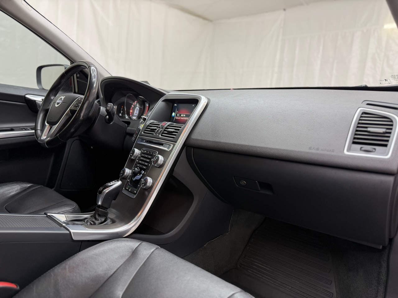 Volvo XC60 T6 Drive-E Premier FWD 2016