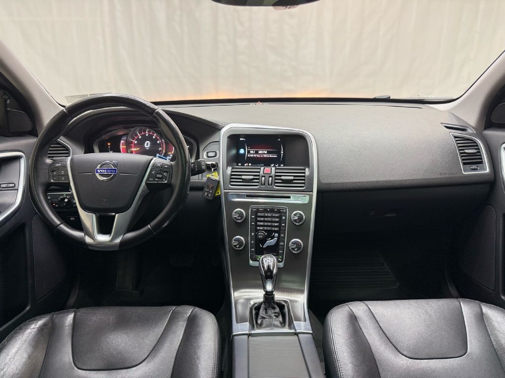 Volvo XC60 T6 Drive-E Premier FWD 2016