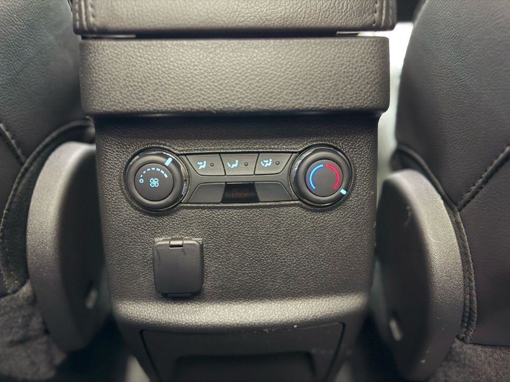 Ford Explorer XLT 4WD 2015