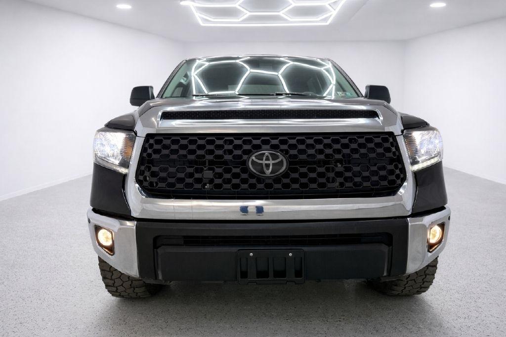 Toyota Tundra SR5 5.7L V8 CrewMax 2WD 2021