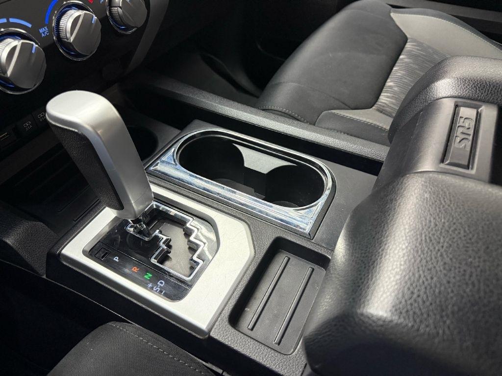 Toyota Tundra SR5 5.7L V8 CrewMax 2WD 2021