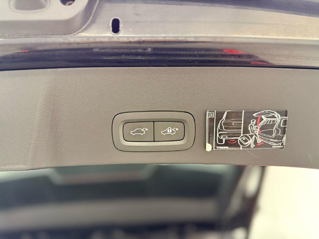 Volvo XC40 T5 Momentum AWD 2019