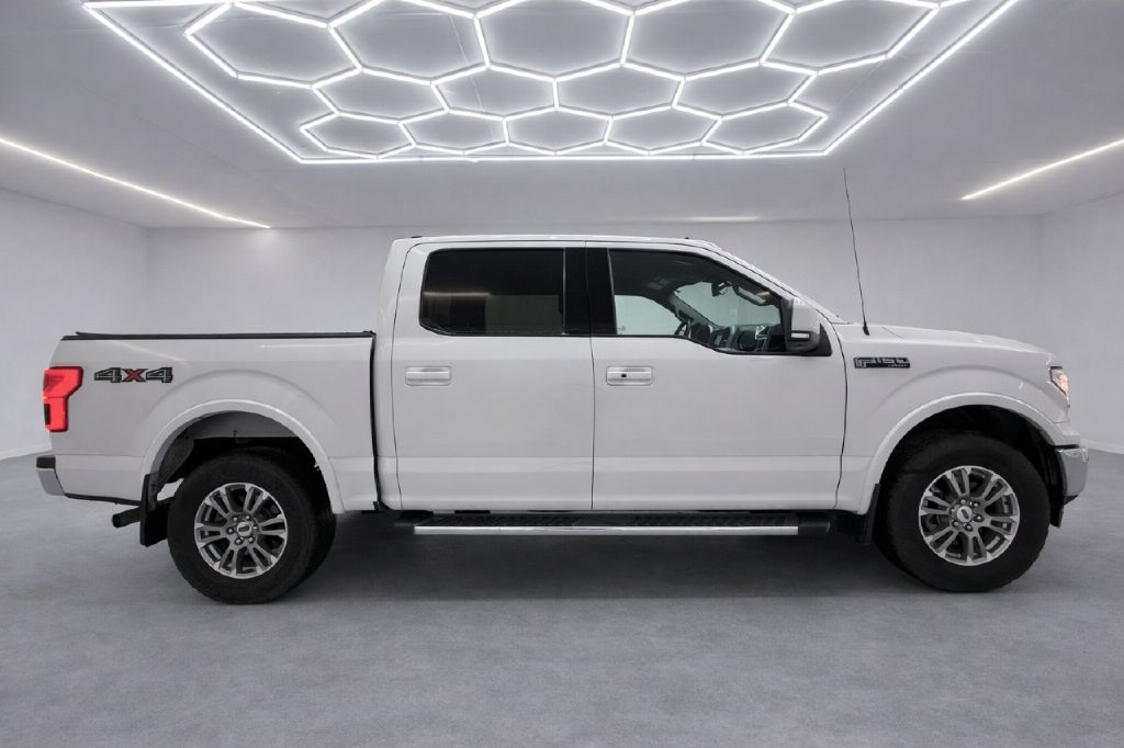 Ford F-150 4WD SuperCab 145" Lariat 2020